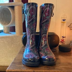 Western Chief Rain boots women’s size 6